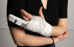 Joint keyhole surgery in trivandrum